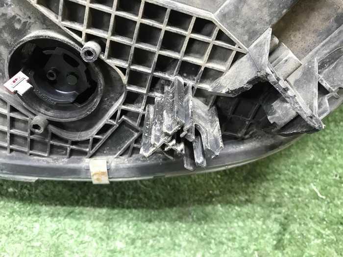 Фара правая BMW X5 F15 X6 F16 (2013-2018) ксенон