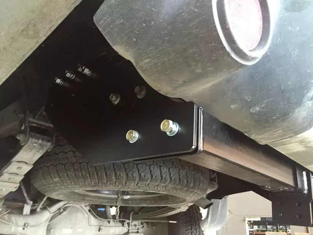 Фаркоп Балтекс для Mitsubishi L200 IV 2006-2015(паспорт и сертификат в комплекте)(без электрики)арт.14260421
