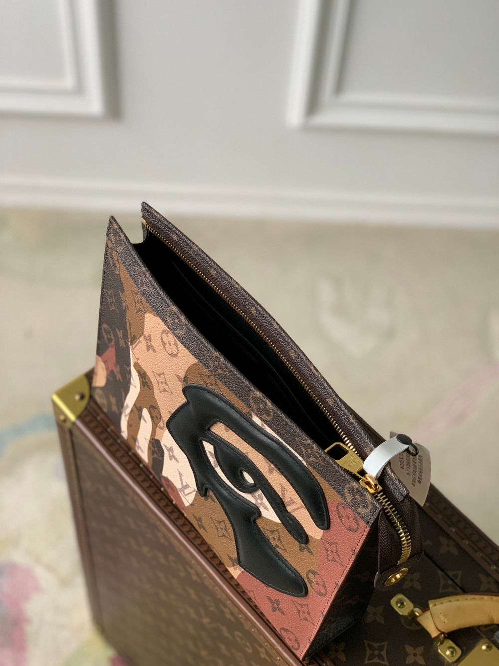 Louis Vuitton Pochette Voyage MM