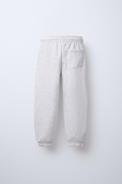 ZARA БРЮКИ-ДЖОГГЕРЫ ИЗ МЯГКОЙ ТКАНИ С РЕЛЬЕФНОЙ НАДПИСЬЮ, СЕРЫЙ С МЕЛАНЖЕВЫМ ЭФФЕКТОМ