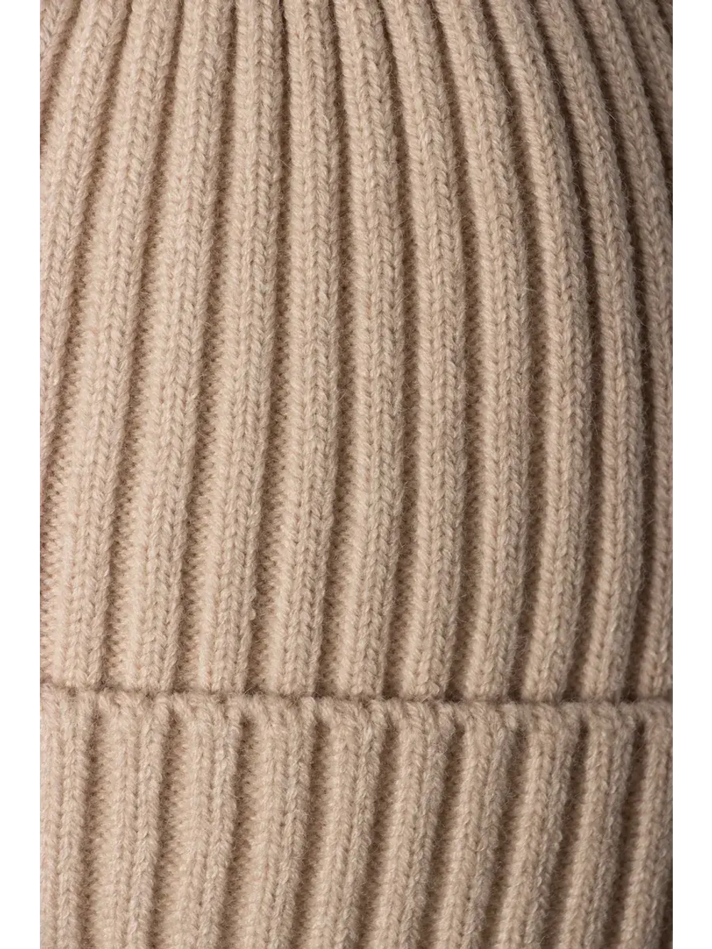 Шапка вязаная женская демисезон