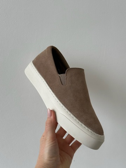 Слипоны из натуральной зашми