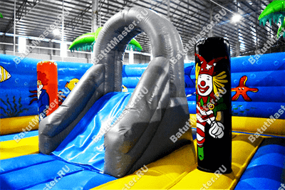 Надувной батут "Компания клоунов"