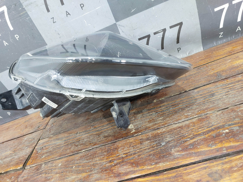 Фара левая галоген Omoda C5 22-нв Б/У Оригинал 605000528AA