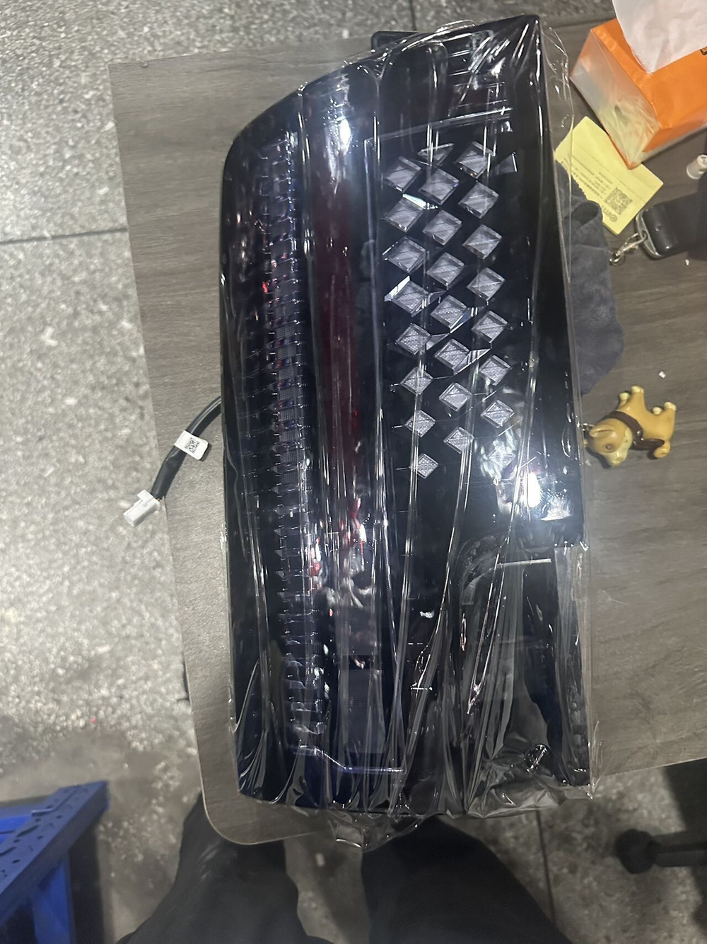 Задний левый фонарь (внешний) BYD Yangwang U8