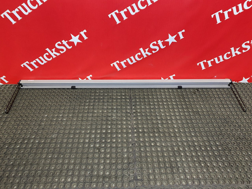 Солнцезащитная шторка 2018г