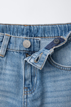 ZARA ДЖИНСЫ STANDARD С РАЗРЕЗАМИ, ВЫЦВЕТШИЙ СИНИЙ