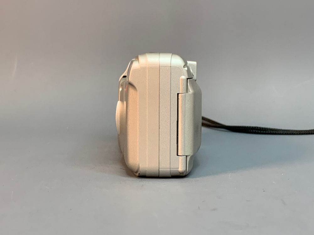 Olympus SuperZoom 80G