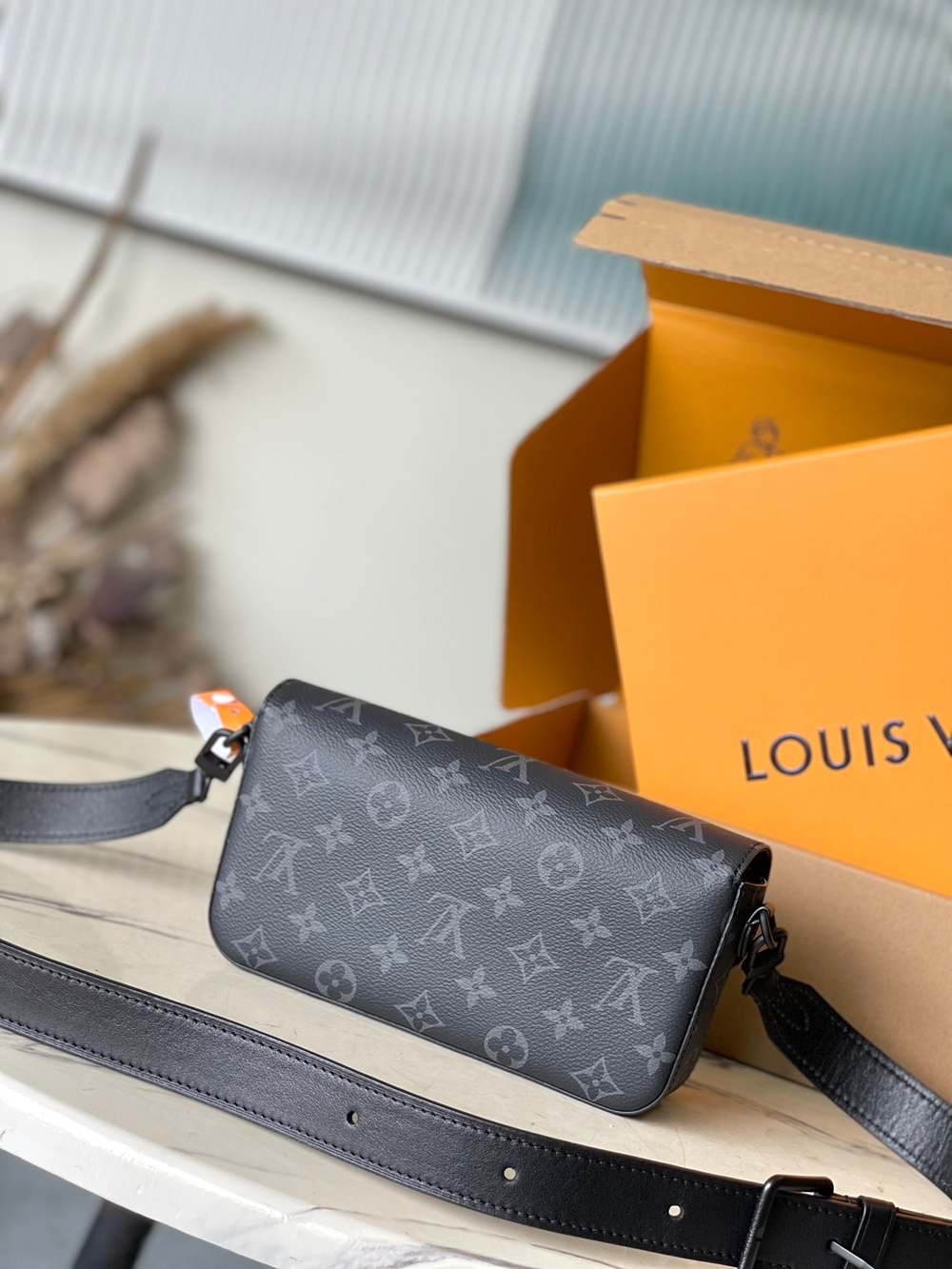 Louis Vuitton Montsouris Wearable Wallet
