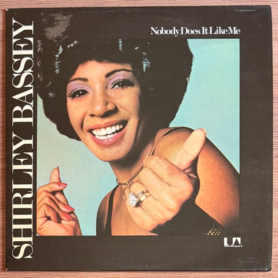 Shirley Bassey - Nobody Does It Like Me (Англия 1974г.)