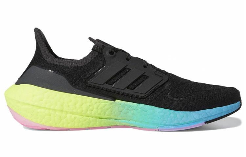Кроссовки Adidas Ultraboost 22