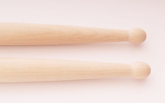 Барабанные палочки удлиненные, граб, деревянный наконечник, Leonty L3ALW Hornbeam Natural 3AL