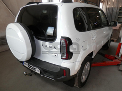 Фаркоп оцинкованный Galia L028C для Lada Niva Travel 2021-, Chevrolet Niva 2123 2008-2020, Lada Niva 2020-2021(паспорт и сертификат в комплекте)(без электрики)