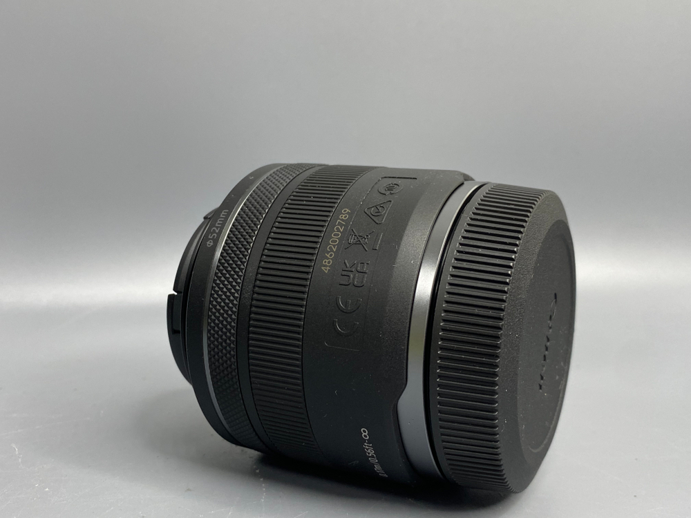 Canon RF 35mm 1.8 Macro IS STM