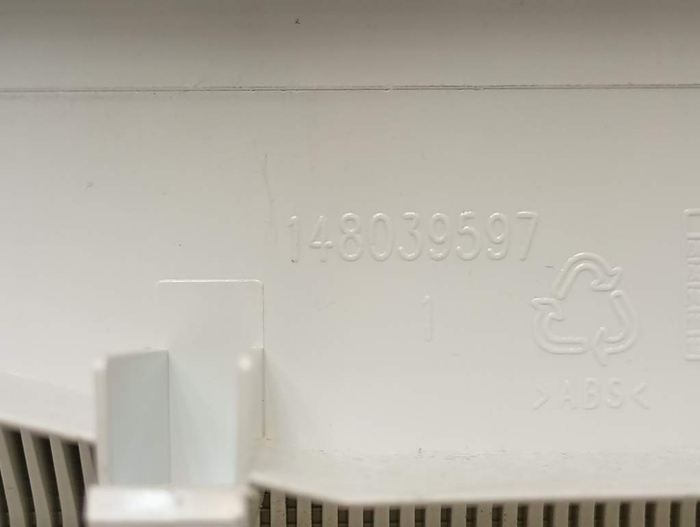 IWUE 4105 CIS кт28 Ручка кюветы дозатора для стиральной машины Ariston Indesit 148039597 б/у