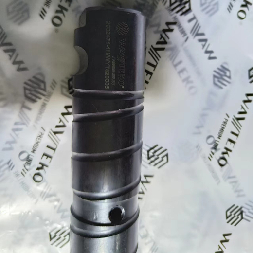 Палец передней рессоры второй оси FAW J6