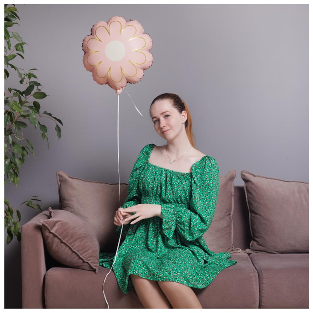 ЦветокРомашка розовая с золотом