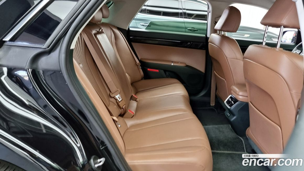 Hyundai Grandeur (Azera) (GN7) 2.5 Бензин 2WD (12.2022)