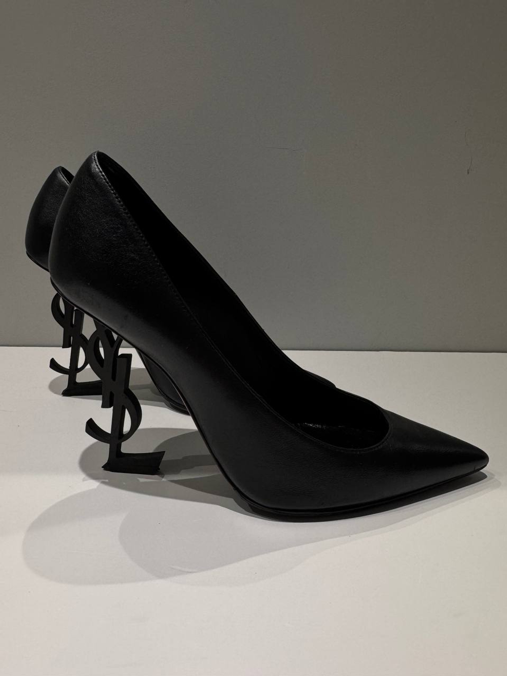 Туфли Saint Laurent Opyum