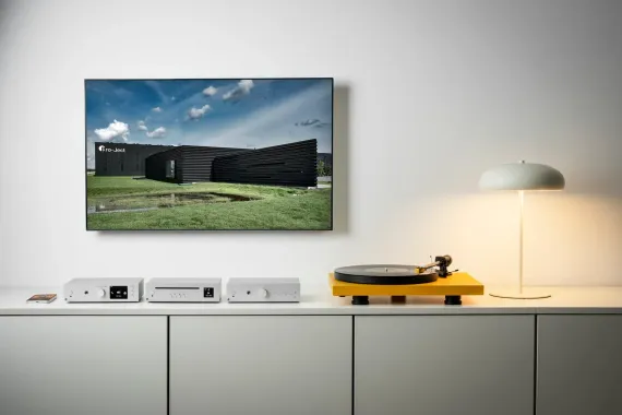 Pro-Ject Uni Box S3 Black