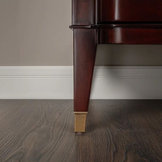 Витрина MODENA, FRATELLI BARRI