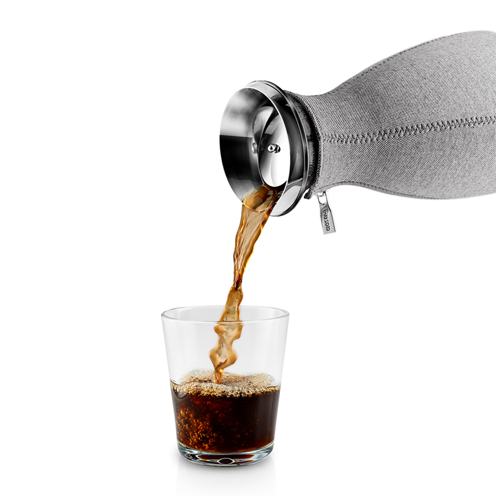 Кофейник cafe solo в неопреновом текстурном чехле, 1 л, темно-серый