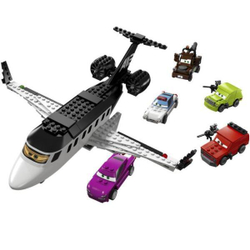 Конструктор "Лего" Тачки Спасение на шпионском самолете