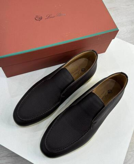 Лоферы Loro Piana с меховой стелькой