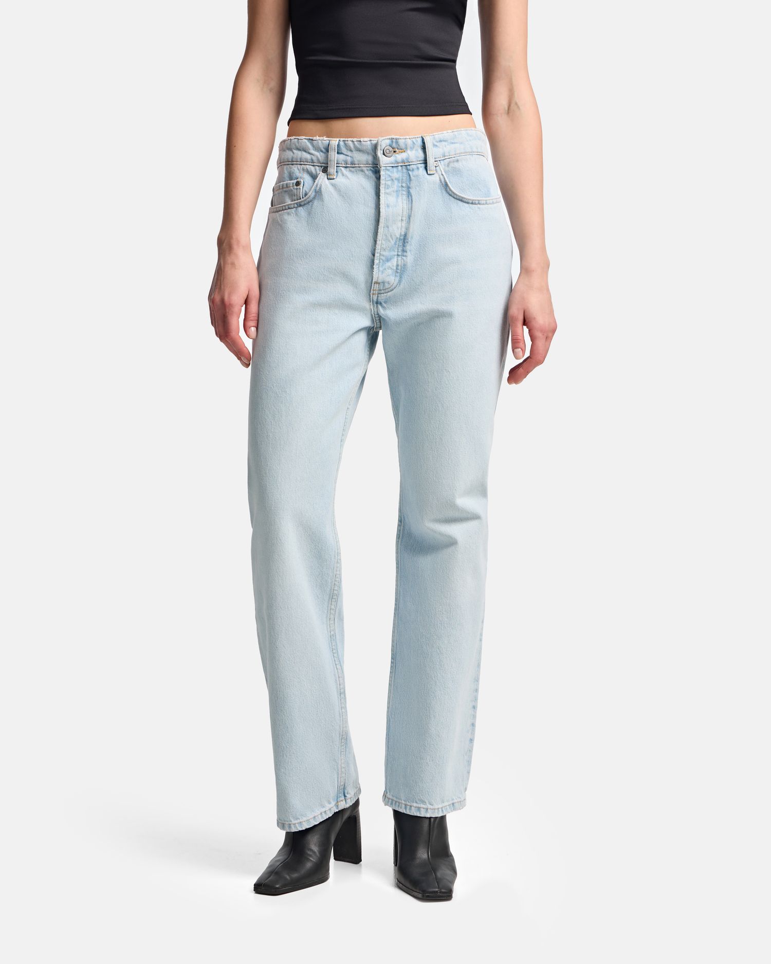 Джинсы Straight Fit