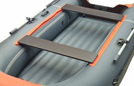 Надувная лодка Roger TROFEY 3100