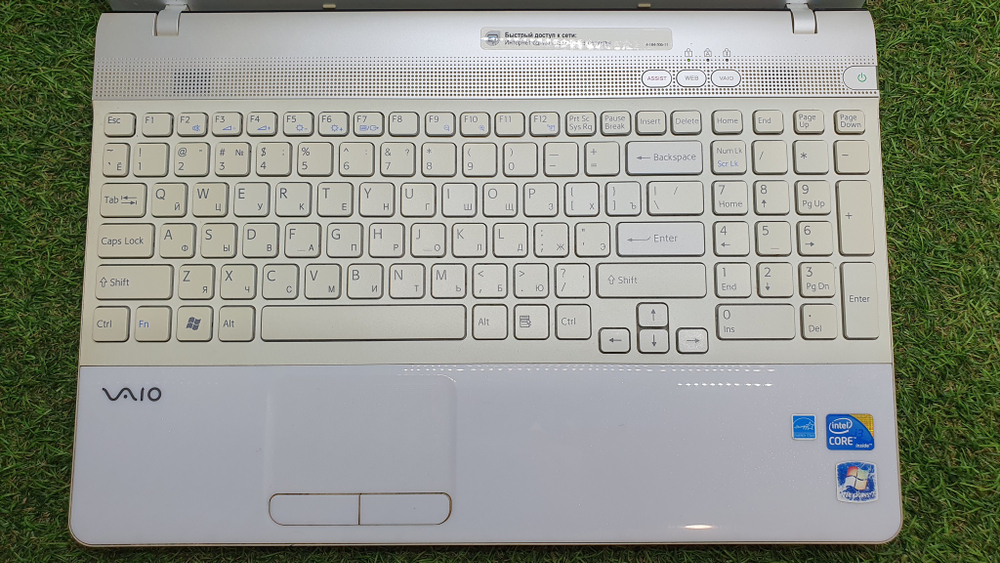 Ноутбук Sony i3/4 Gb