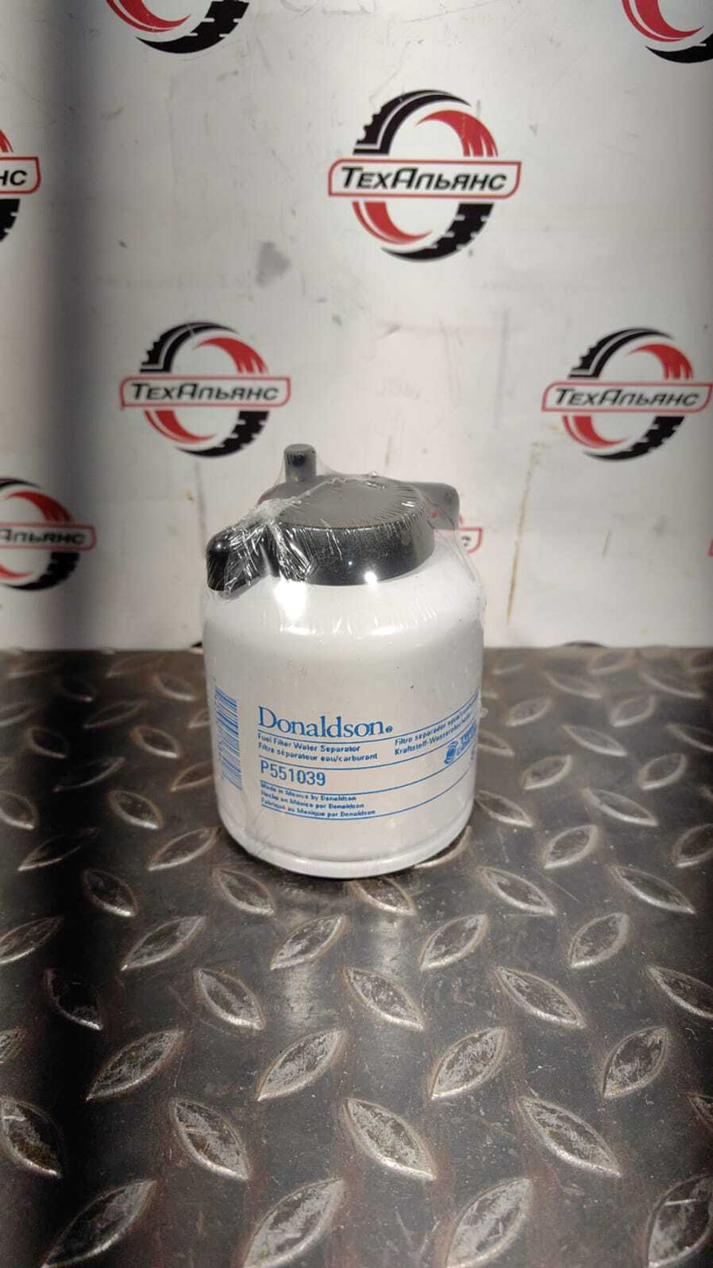 Фильтр топливный Donaldson P551039