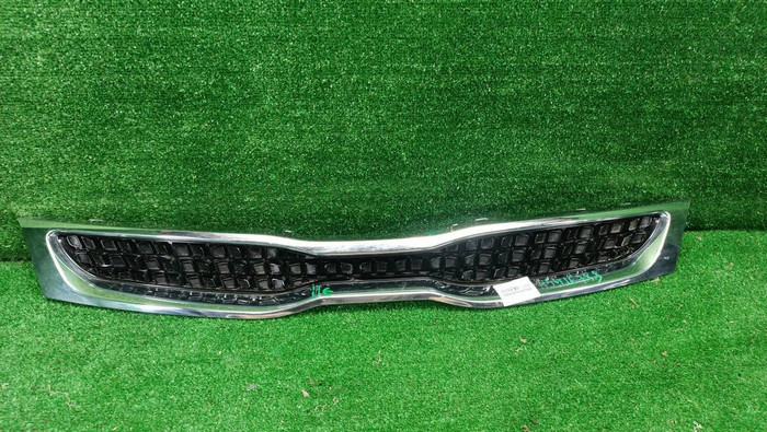 Решетка радиатора KIA Rio 4 X-Line (2017-2020)