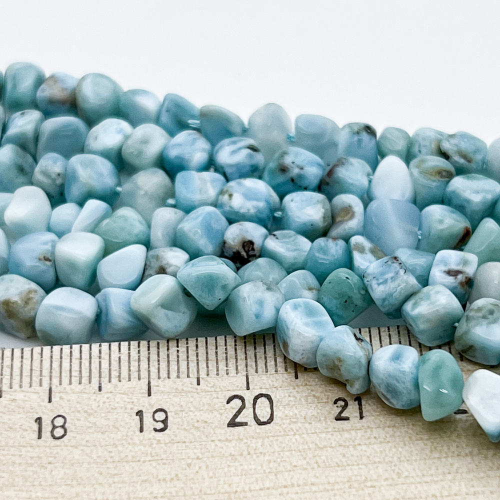 Бусины Ларимар, размер около 5 мм, цена за отрезок 19 см (1/2 нити)