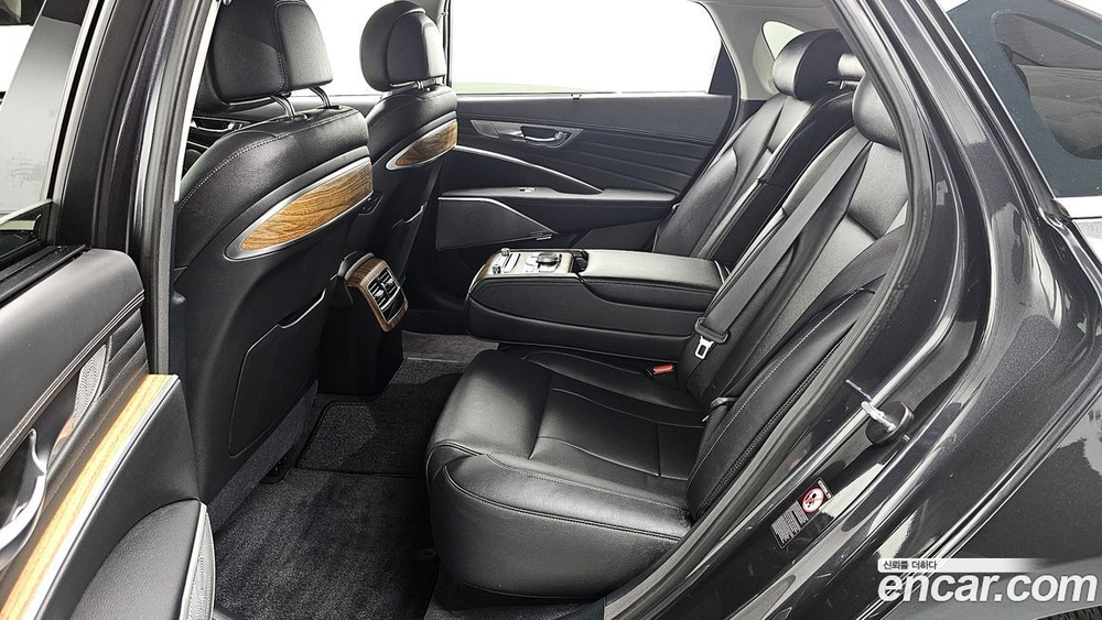 Kia The New K9 (Quoris/K900) 2 Generation 3.8 GDI AWD (07.2021)