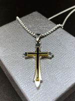 Бижутерная подвеска крестик на серебристой цепочке из стали