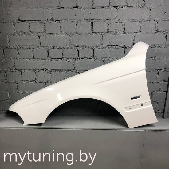 Крылья стеклопластик для BMW 5 E39