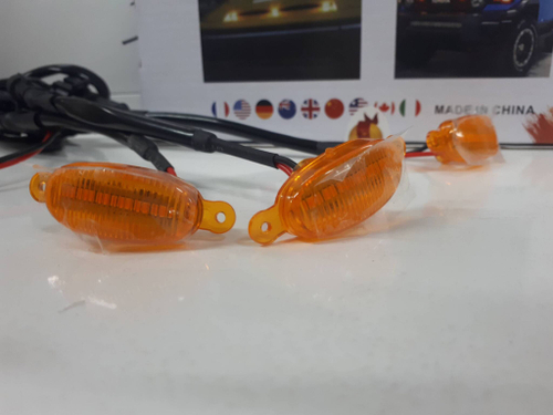 Светодиоды в решетку радиатора "Andromeda", желтые (3 шт. \ комплект)