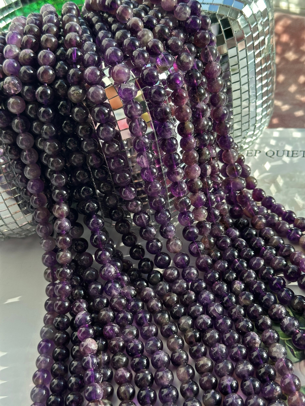 Нить бусин из аметиста с узором 8мм, гладкие