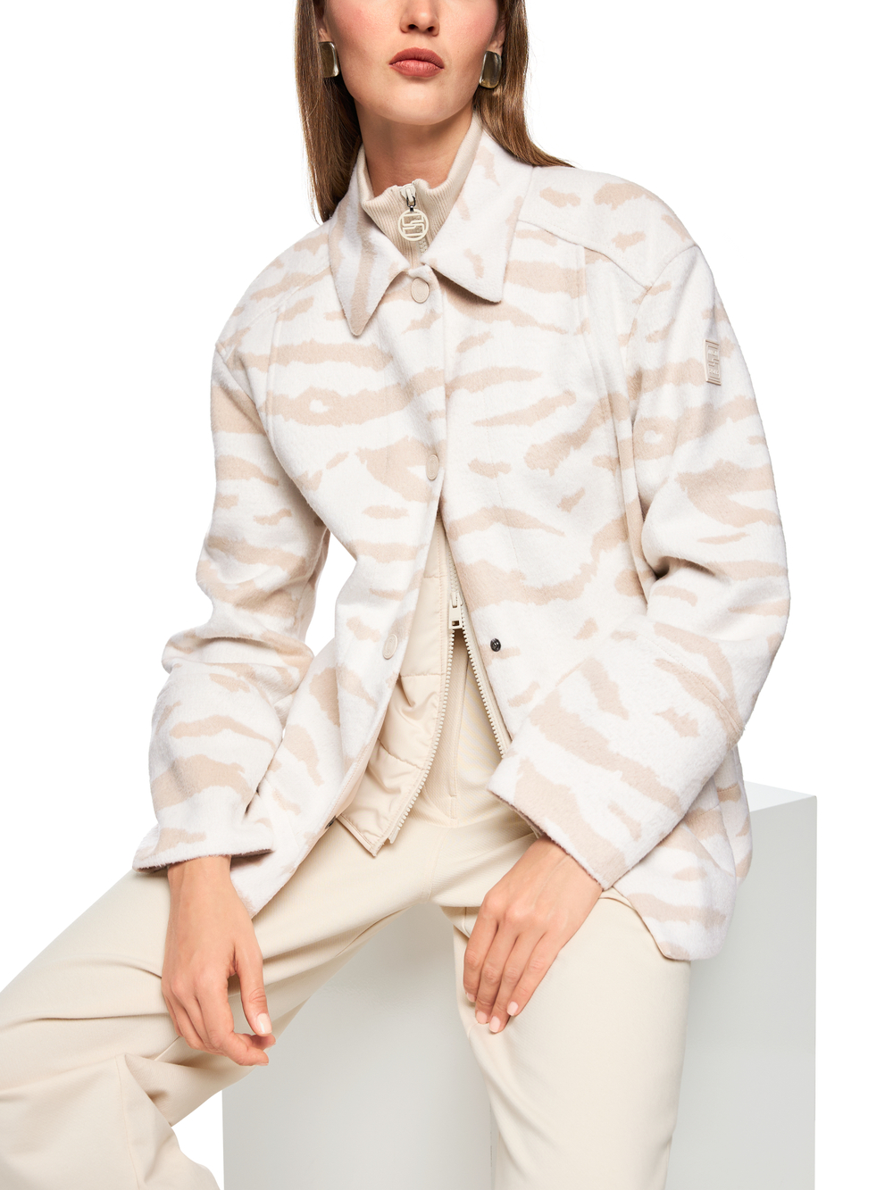 Куртка из шерсти