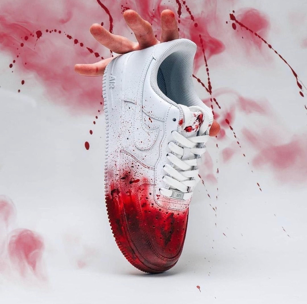 Nike Air Force // Blood