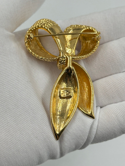 Брошь Бант Pierre Balmain