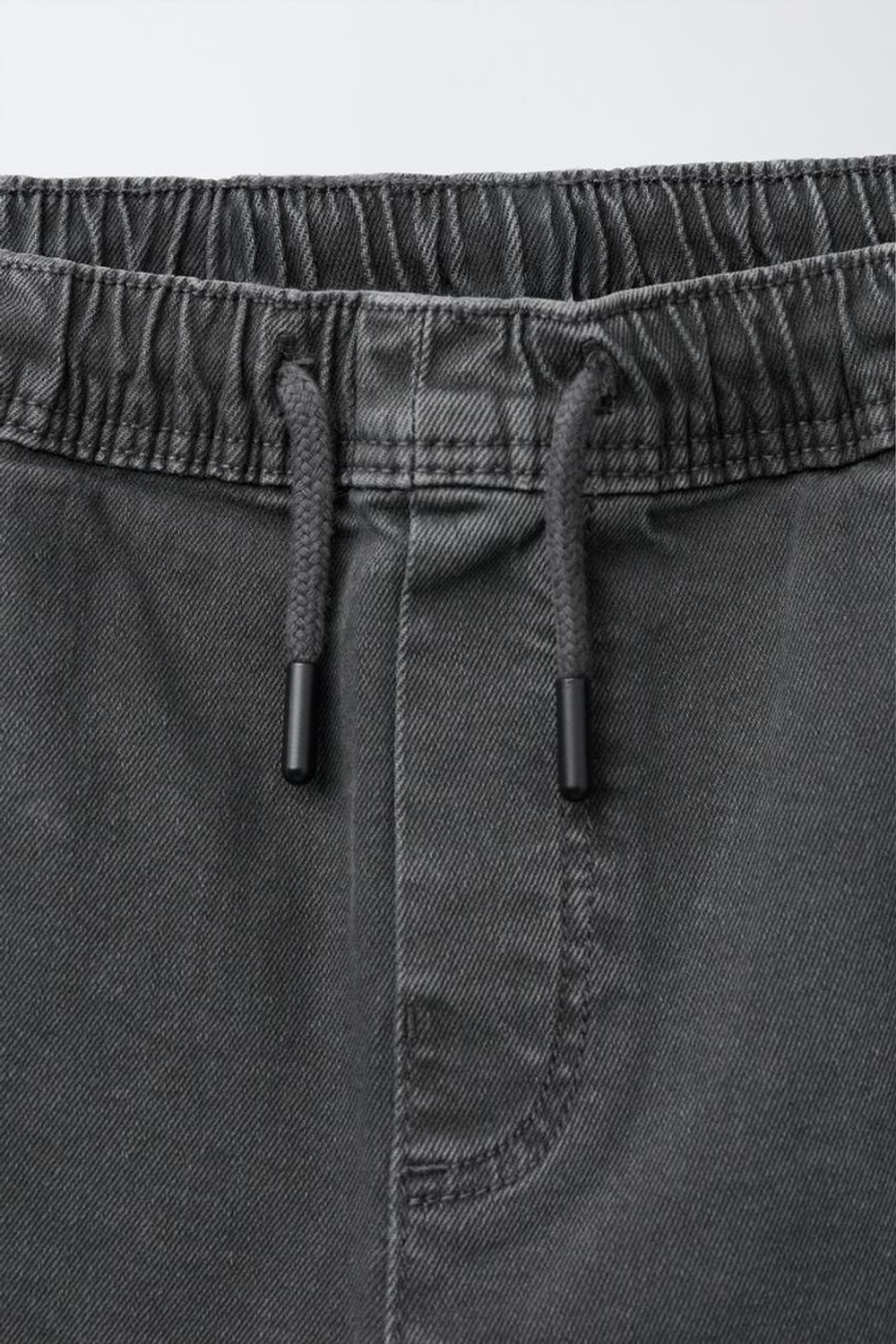 ZARA ЭЛАСТИЧНЫЕ БРЮКИ-ДЖОГГЕРЫ С КАРМАНАМИ, АНТРАЦИТОВО-СЕРЫЙ