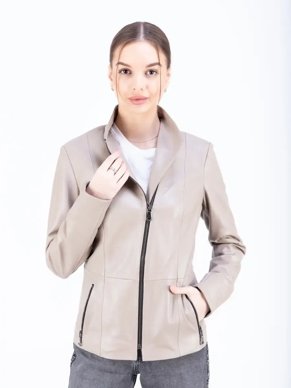 Куртка из натуральной кожи