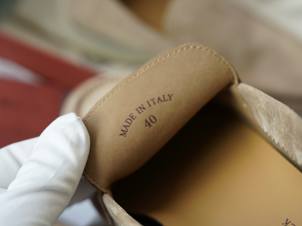 Классические замшевые мокасины