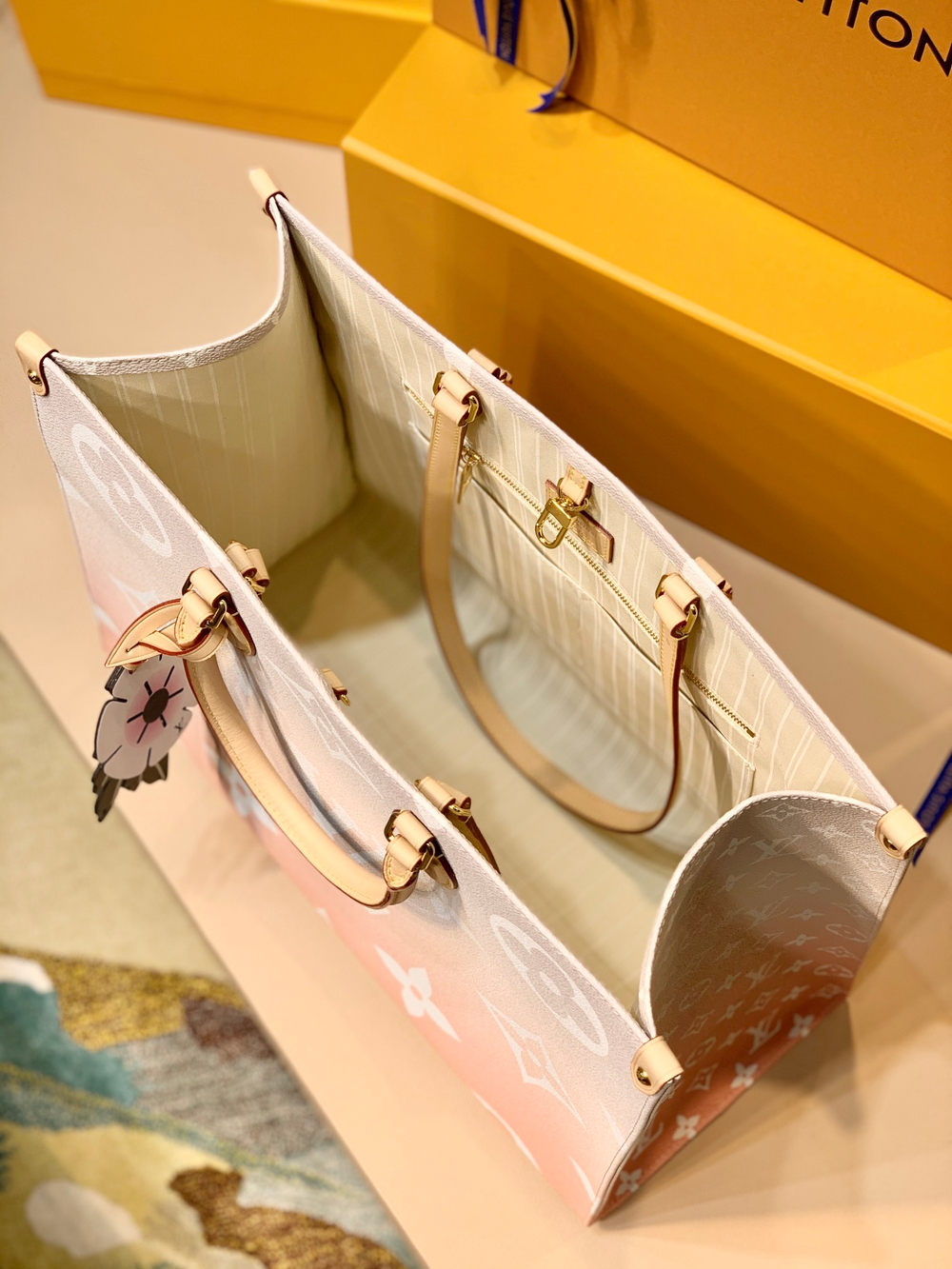 Louis Vuitton Onthego GM