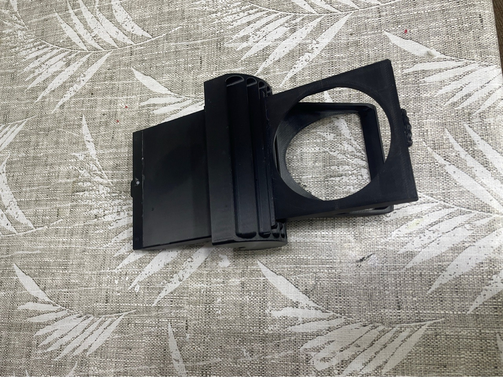 BMW E30 Подстаканник в воздуховод на 3D принтере
