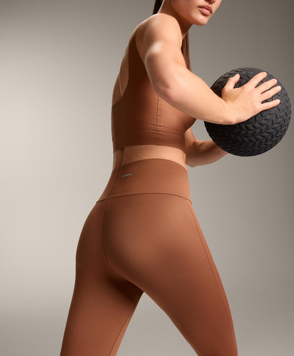 OYSHO Легинсы Perfect-adapt длиной до щиколотки с перекрещивающейся V-образной талией, коричневый