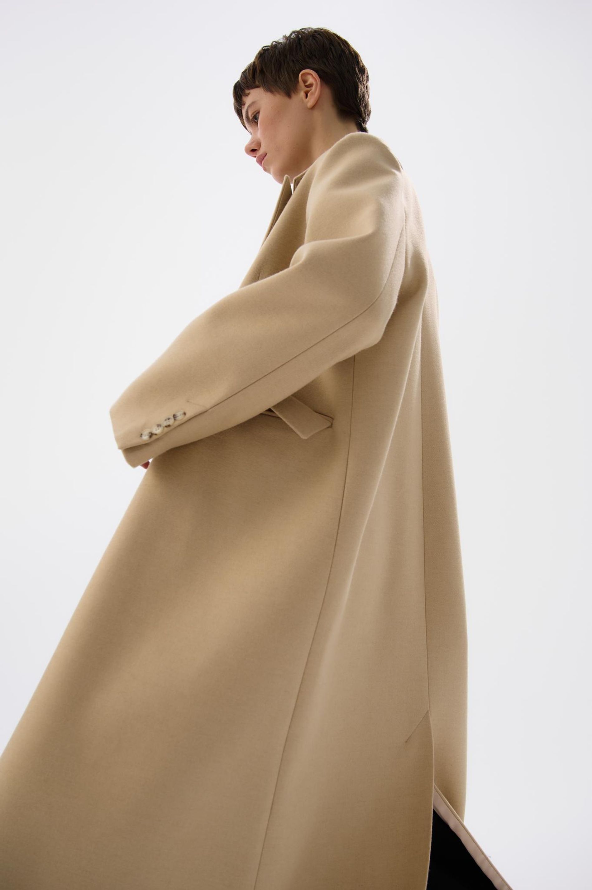 Пальто Douglas beige