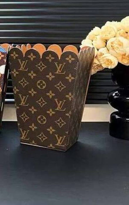 Кашпо Louis Vuitton